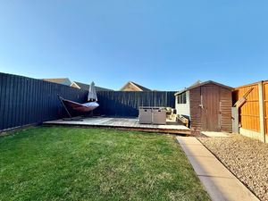 Photo 6- click for photo gallery